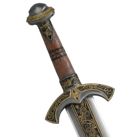 Edda est remarquable par la richesse des ornementations vikings qui couvrent toute l'épée
