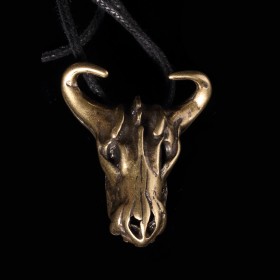 PENDENTIF CRÂNE DE TAUREAU