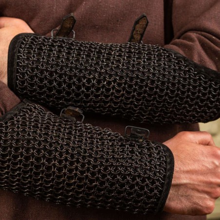 Les brassards en maille version sombre