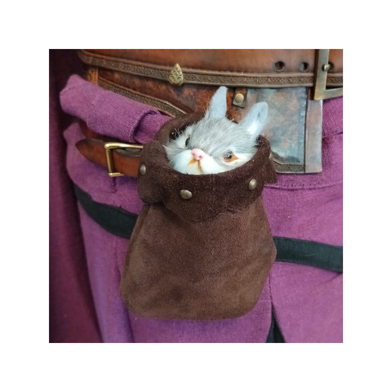 Mini lapin en peluche à emporter partout
