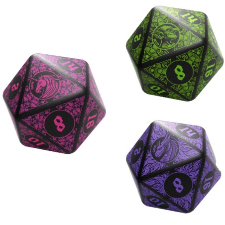 Trois modèles de dés sqishies : vert, rose et violet